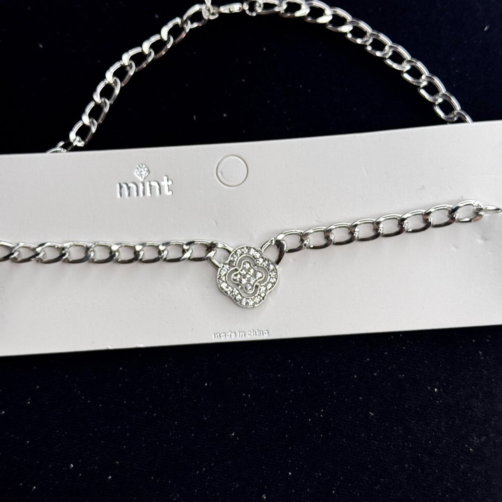 Mint Silver Tone Crystal Clover Link Necklace 16-18 inch